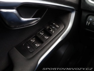Volvo V40 2.0 D4 2014