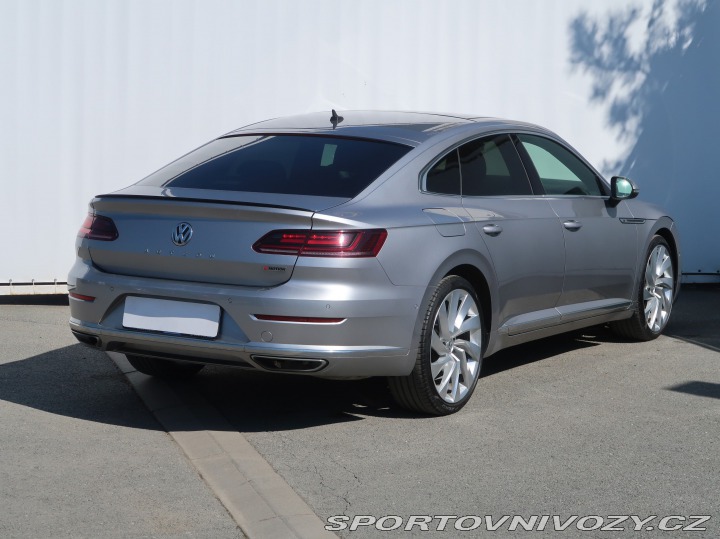 Volkswagen Arteon R-line 2.0 TSI 4Motion 2018