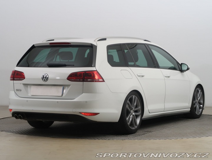 Volkswagen Golf Comfortline 2.0 TDI GTD 2016