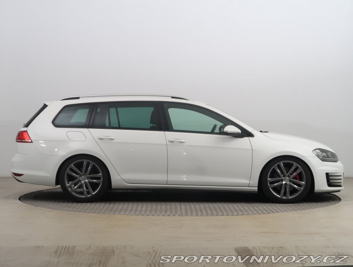 Volkswagen Golf Comfortline 2.0 TDI GTD 2016
