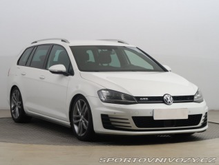 Volkswagen Golf Comfortline 2.0 TDI GTD 2016