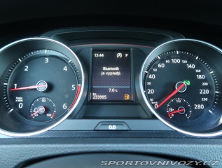 Volkswagen Golf Comfortline 2.0 TDI GTD 2016