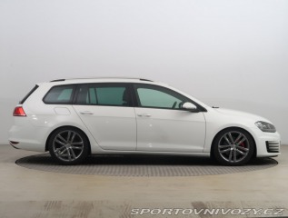 Volkswagen Golf Comfortline 2.0 TDI GTD 2016