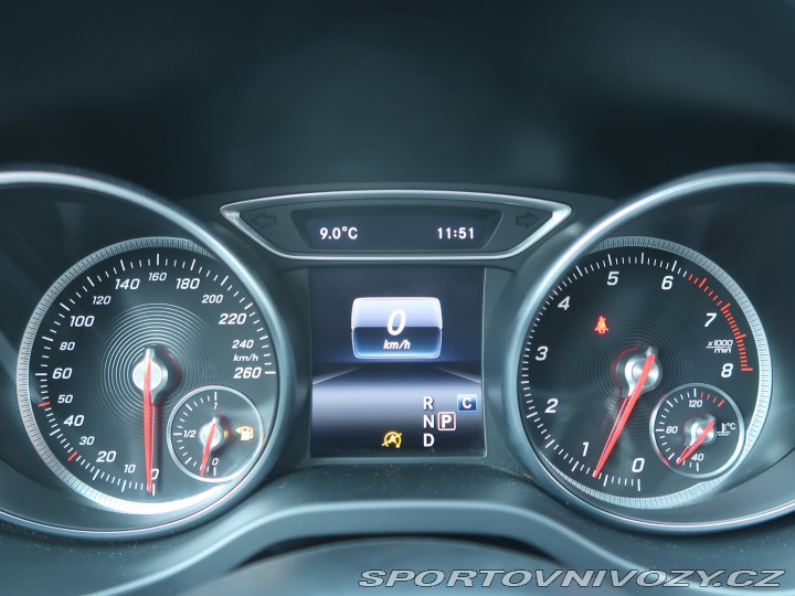 Mercedes-Benz CLA Urban 200 2016