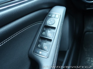 Mercedes-Benz CLA Urban 200 2016
