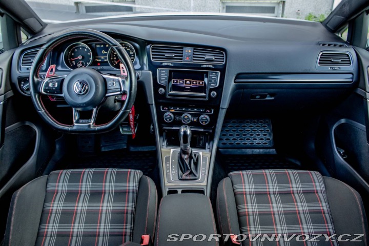 Volkswagen Golf 2.0 TSI BMT GTI DSG 2014
