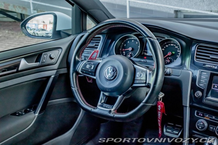 Volkswagen Golf 2.0 TSI BMT GTI DSG 2014