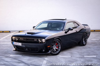 Dodge Challenger SRT 6.4 V8 392HEMI - zár