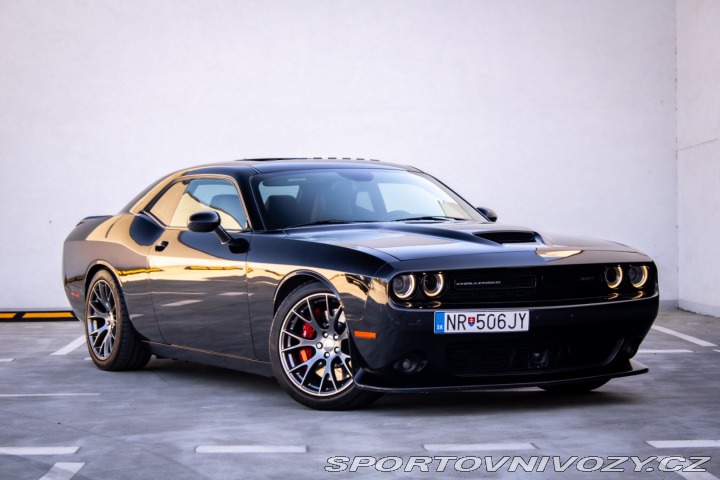 Dodge Challenger SRT 6.4 V8 392HEMI - zár 2016