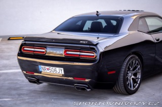 Dodge Challenger SRT 6.4 V8 392HEMI - zár 2016