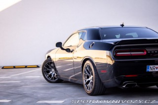 Dodge Challenger SRT 6.4 V8 392HEMI - zár 2016