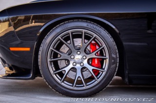 Dodge Challenger SRT 6.4 V8 392HEMI - zár 2016