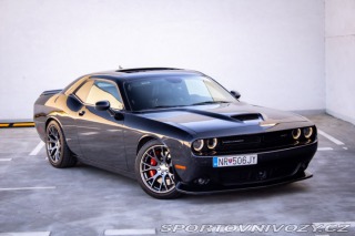 Dodge Challenger SRT 6.4 V8 392HEMI - zár 2016