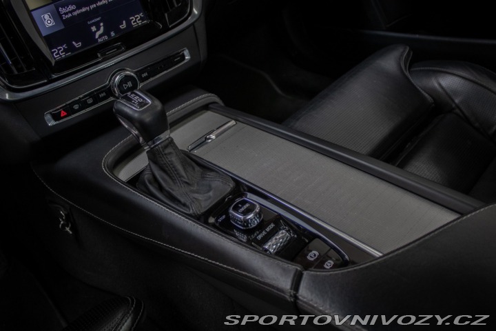 Volvo V90 D5 2.0L Inscription AWD 2017