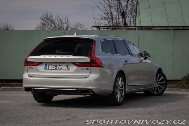 Volvo V90 D5 2.0L Inscription AWD 2017