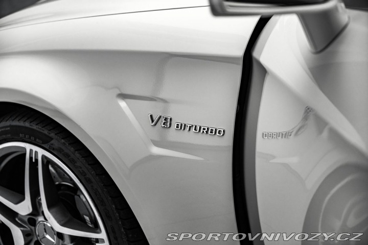 Mercedes-Benz CLS 63 AMG 4M, Designo Carbon 2012