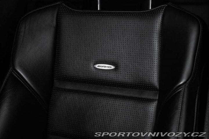Mercedes-Benz CLS Designo Carbon H&K 2012