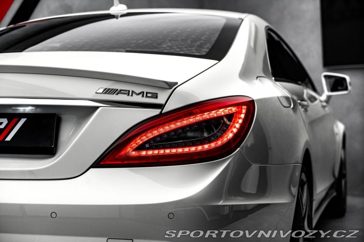 Mercedes-Benz CLS Designo Carbon H&K 2012