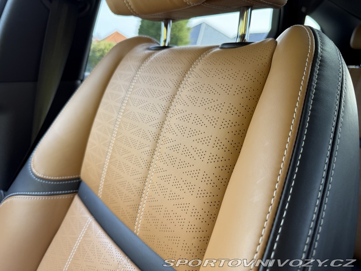Ostatní značky Ostatní modely Range Rover Velar HSE R-D 2019