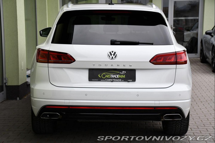 Volkswagen Ostatní modely Touareg 3.0TDi R-LINE PANO TAŽNÉ 2020