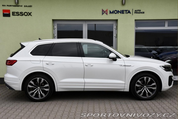 Volkswagen Ostatní modely Touareg 3.0TDi R-LINE PANO TAŽNÉ 2020