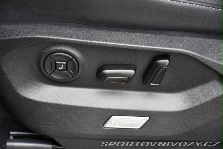 Volkswagen Ostatní modely Touareg 3.0TDi R-LINE PANO TAŽNÉ 2020