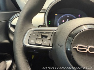 Fiat 600 1.2 Turbo Hybrid 110k MHE 2025