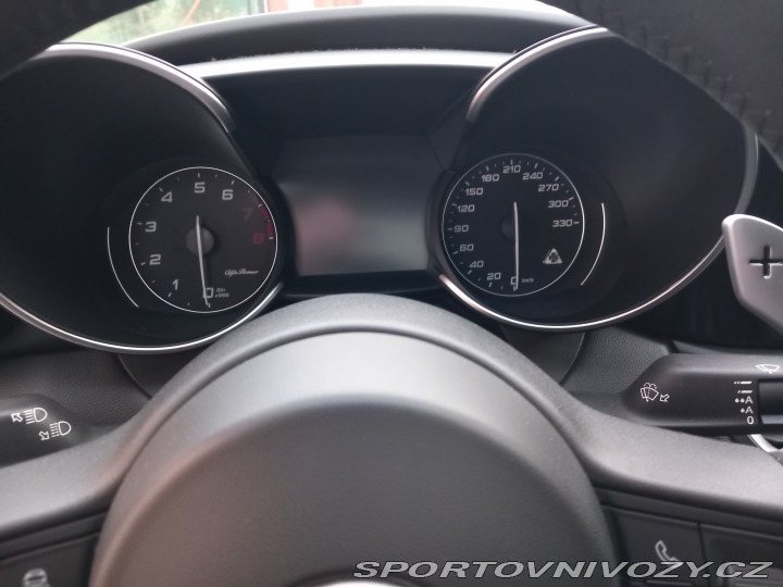 Alfa Romeo Giulia Quadrifoglio 2018