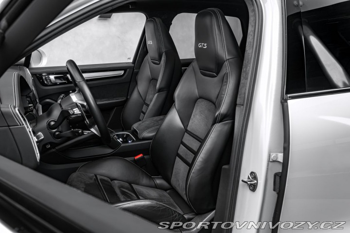 Porsche Cayenne 4.0 GTS Sport Chrono PDLS 1800