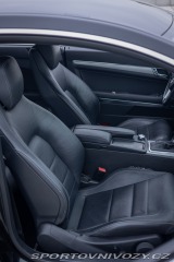Mercedes-Benz E Mercedes-Benz E-Coupe 2012