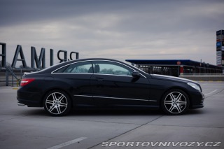Mercedes-Benz E Mercedes-Benz E-Coupe 2012