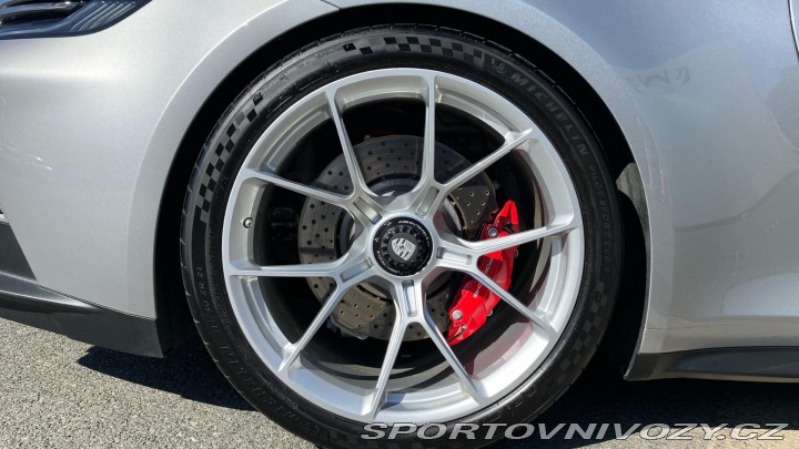 Porsche 911 GT3 Touring 2023