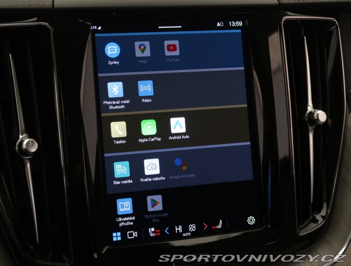 Volvo Ostatní modely XC60 Momentum T6 Recharge 2023