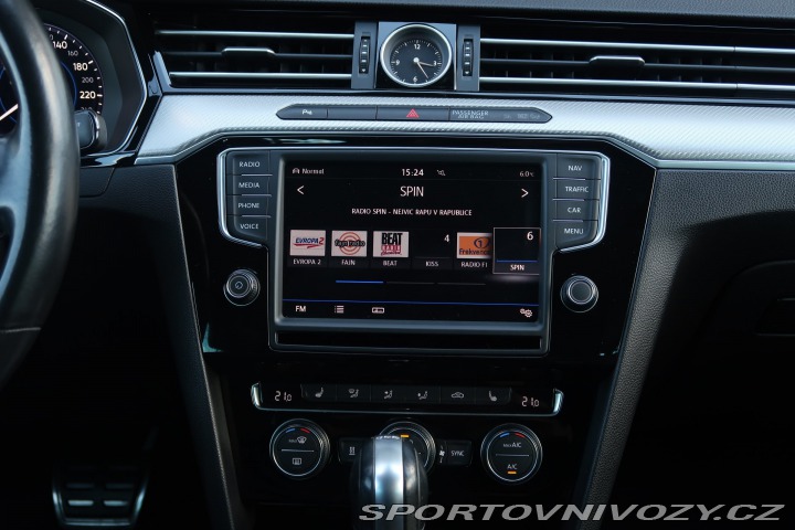 Volkswagen Ostatní modely Passat R-Line 2.0 TSI 2016