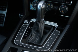 Volkswagen Ostatní modely Passat R-Line 2.0 TSI 2016