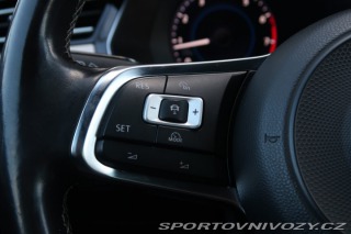 Volkswagen Ostatní modely Passat R-Line 2.0 TSI 2016