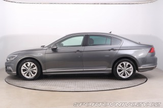 Volkswagen Ostatní modely Passat R-Line 2.0 TSI 2016