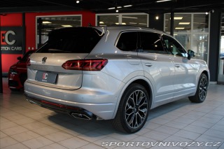 Volkswagen Ostatní modely Touareg 3.0 TDI 210kW R-Line Pano 2018