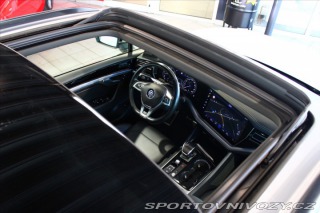 Volkswagen Ostatní modely Touareg 3.0 TDI 210kW R-Line Pano 2018