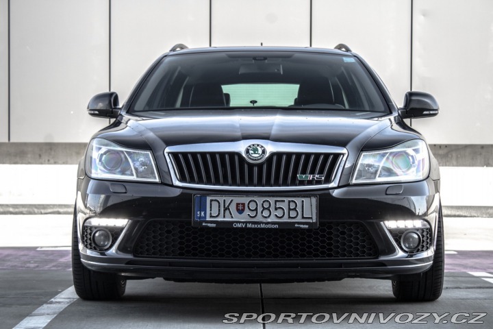 Škoda Octavia RS Combi 2.0 TDI CR DPF RS 2011