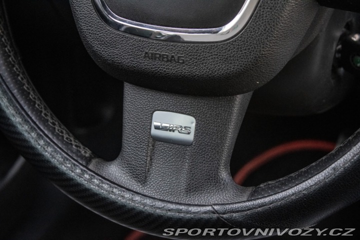 Škoda Octavia RS Combi 2.0 TDI CR DPF RS 2011