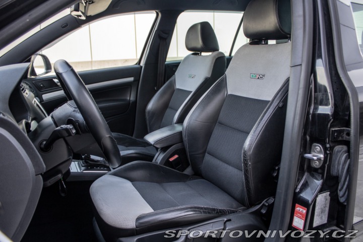 Škoda Octavia RS Combi 2.0 TDI CR DPF RS 2011