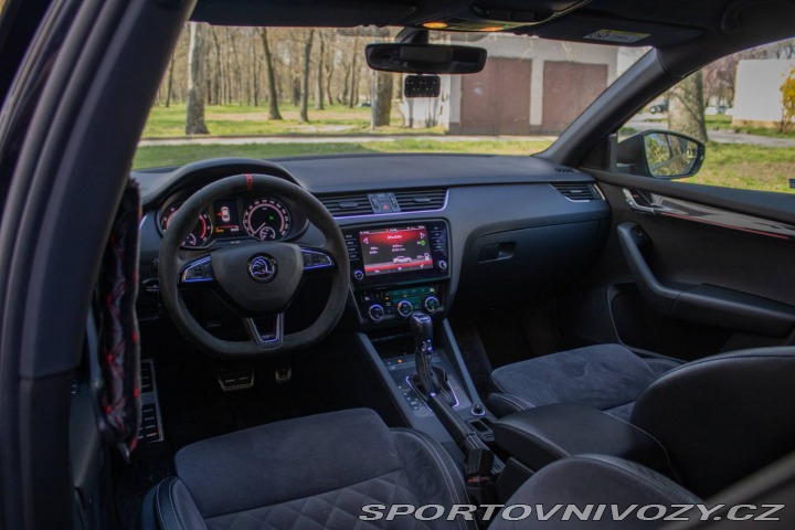 Škoda Octavia RS 2.0 TSI RS DSG - ÚPRAVA 2019