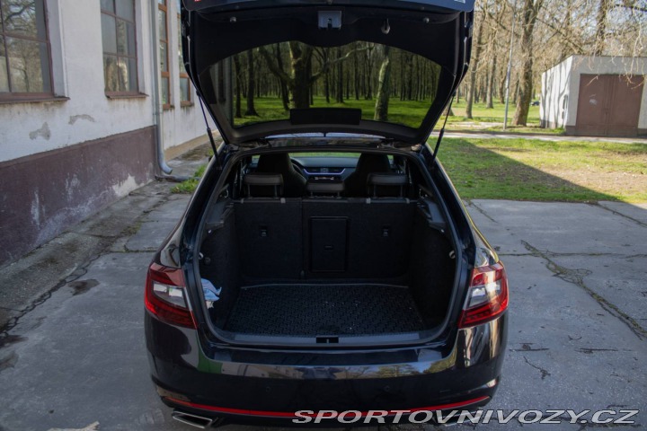 Škoda Octavia RS 2.0 TSI RS DSG - ÚPRAVA 2019
