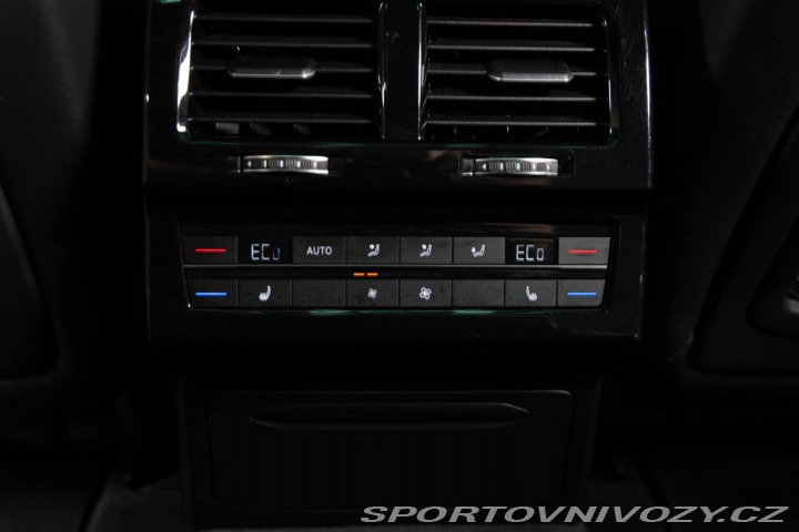 Volkswagen Ostatní modely Touareg 4.0 V8 TDI R-Line 4Motio 2019