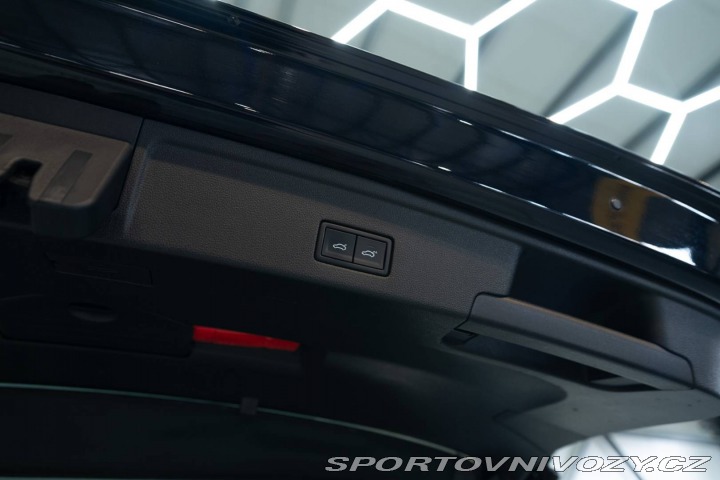 Volkswagen Ostatní modely Touareg 4.0 V8 TDI R-Line 4Motio 2019