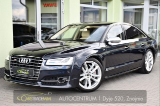 Audi S8 PLUS 4.0TFSI MAX VÝBAVA 2