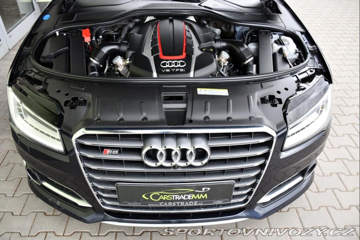 Audi S8 PLUS 4.0TFSI MAX VÝBAVA 2 2018