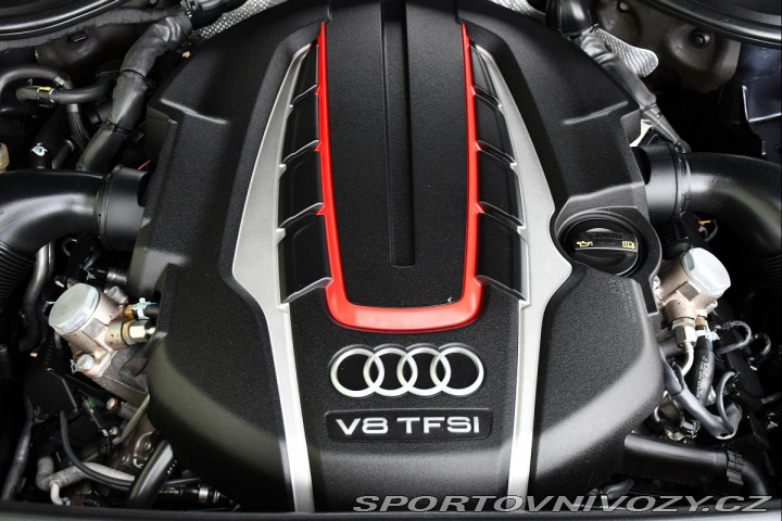 Audi S8 PLUS 4.0TFSI MAX VÝBAVA 2 2018