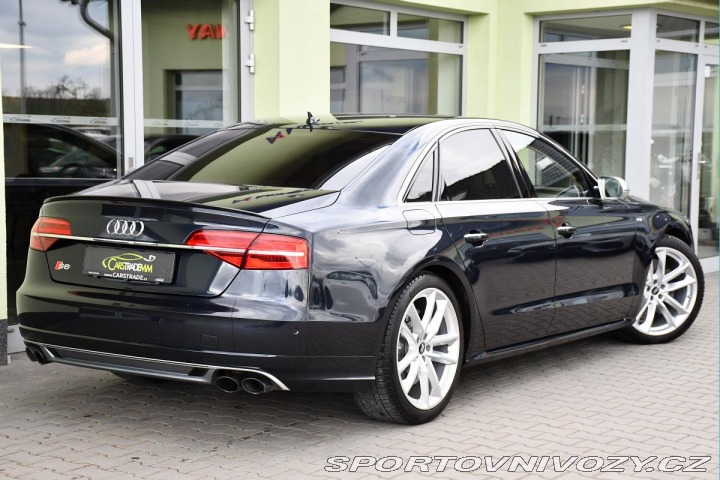 Audi S8 PLUS 4.0TFSI MAX VÝBAVA 2 2018